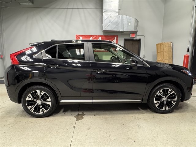 Used 2020 Mitsubishi Eclipse Cross SE FWD image 8