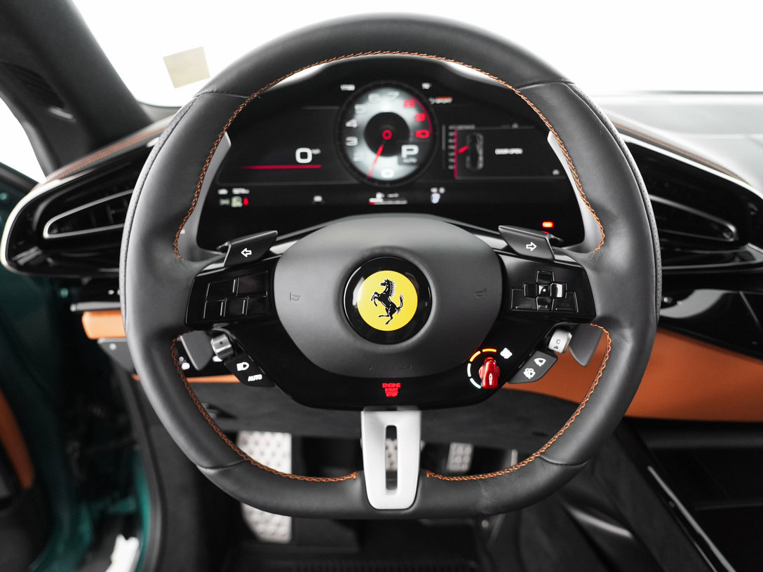 Used 2023 Ferrari Purosangue AWD/4WD image 9