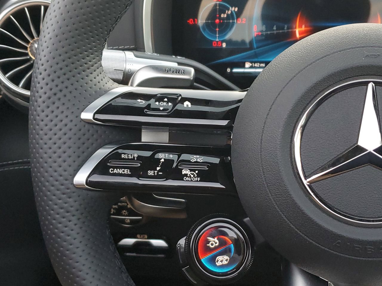 New 2025 Mercedes-Benz SL 63 AMG 4MATIC image 25