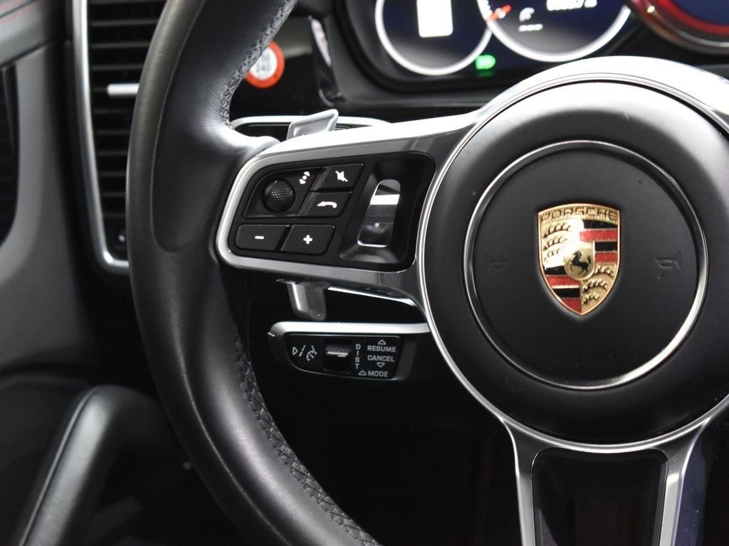 Used 2023 Porsche Cayenne GTS image 19