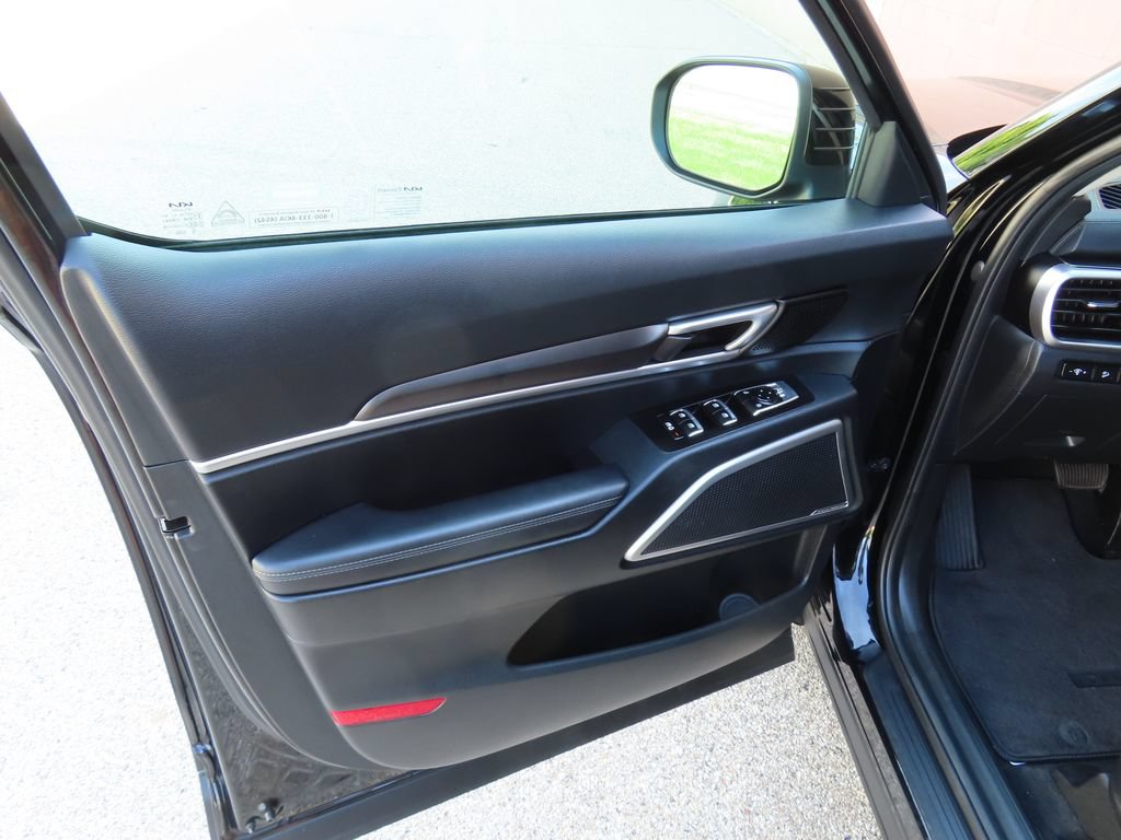Certified 2025 Kia Telluride S AWD/4WD image 27