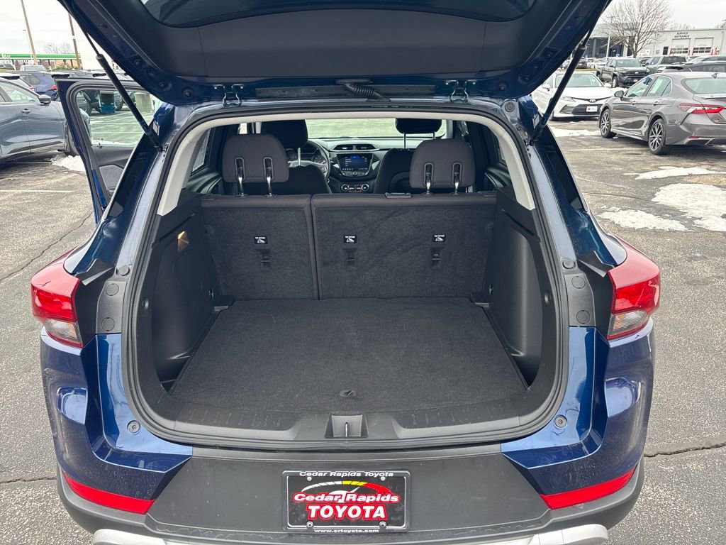 Used 2023 Chevrolet TrailBlazer LT w/ Convenience Package image 28