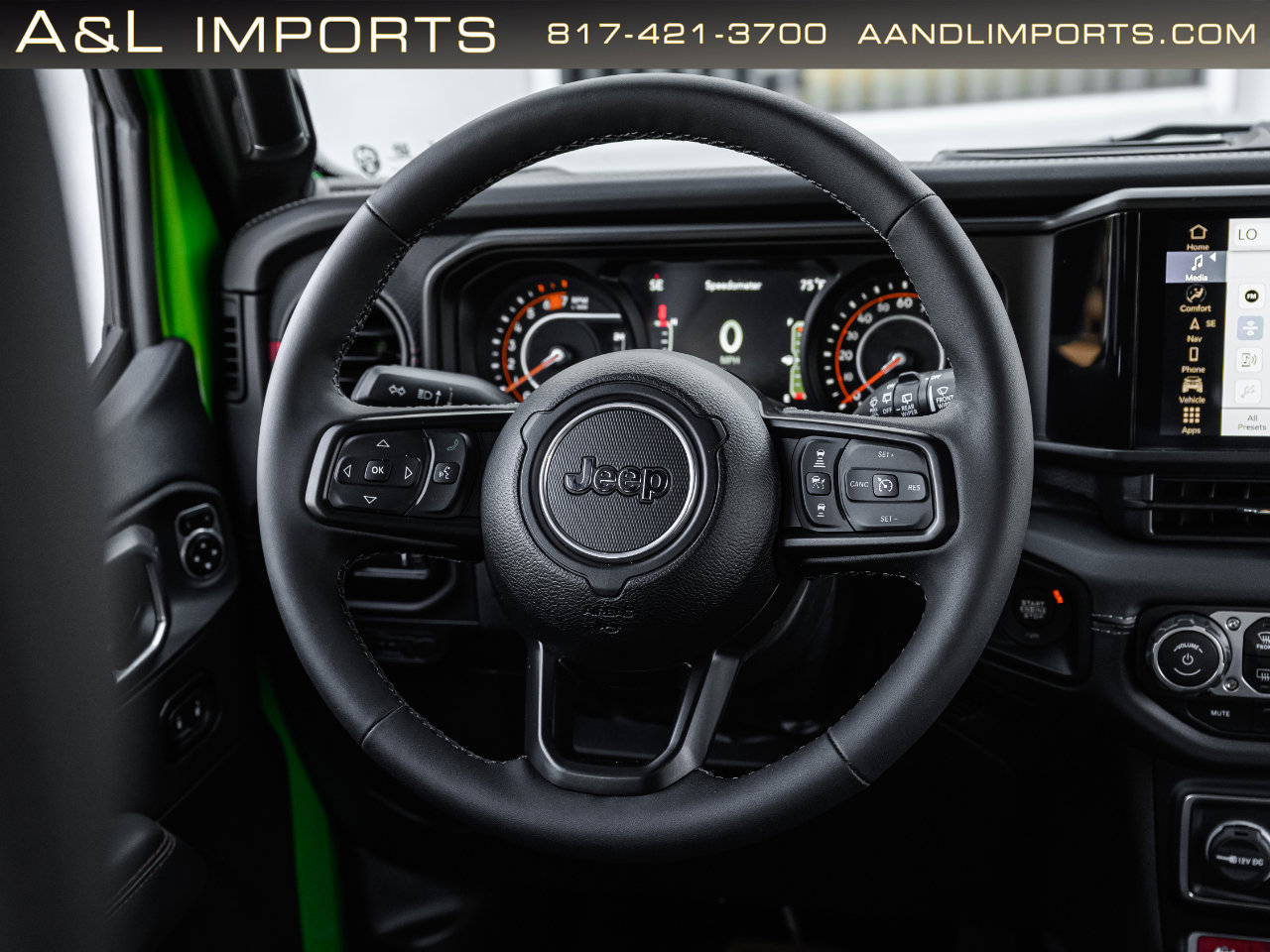 Used 2025 Jeep Wrangler Unlimited Rubicon image 8