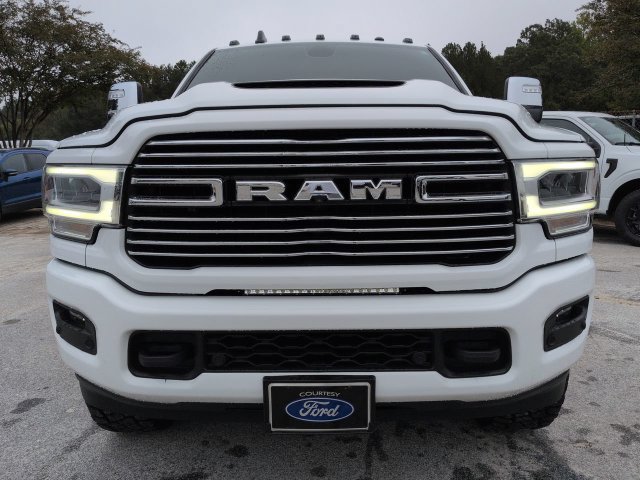 Used 2024 RAM 2500 Laramie w/ Sport Appearance Package AWD/4WD image 9
