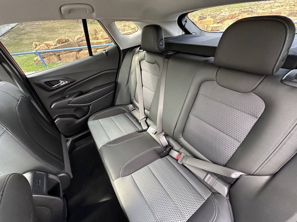 New 2026 Chevrolet Trax LT image 16
