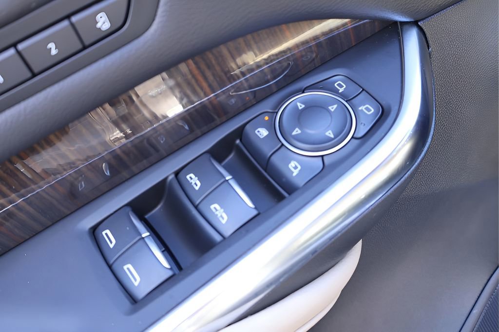 Certified 2024 Cadillac XT4 Premium Luxury w/ Active Safety Package image 13