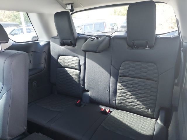 New 2025 Nissan Pathfinder SV image 14