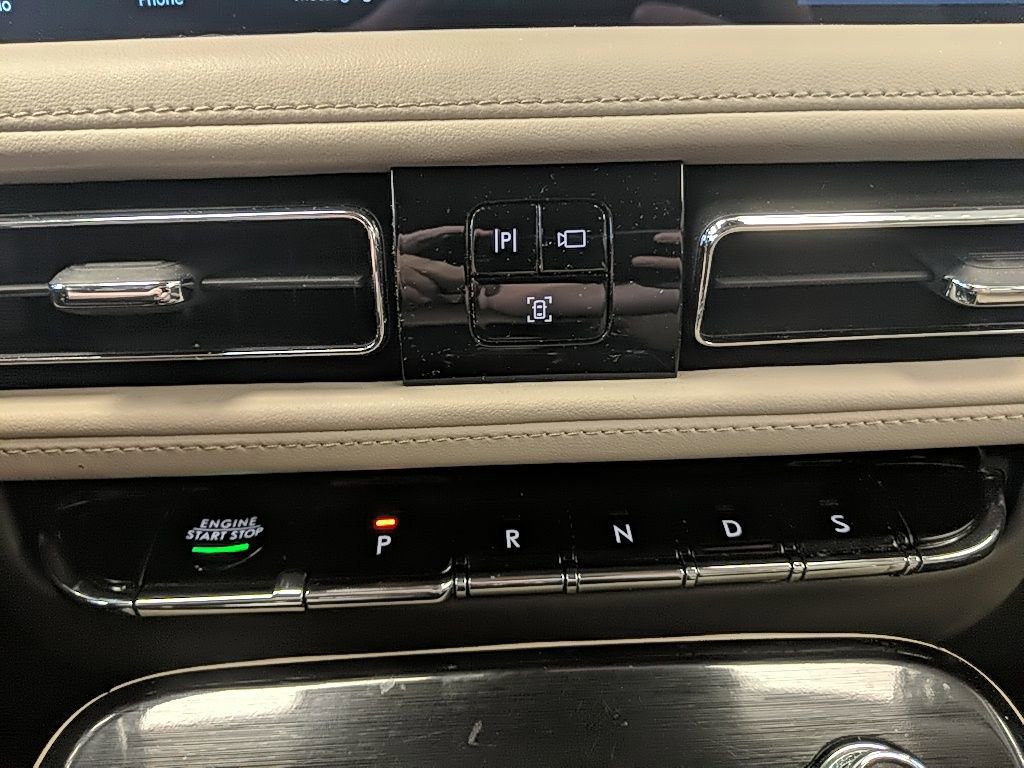 Certified 2023 Lincoln Nautilus FWD image 19