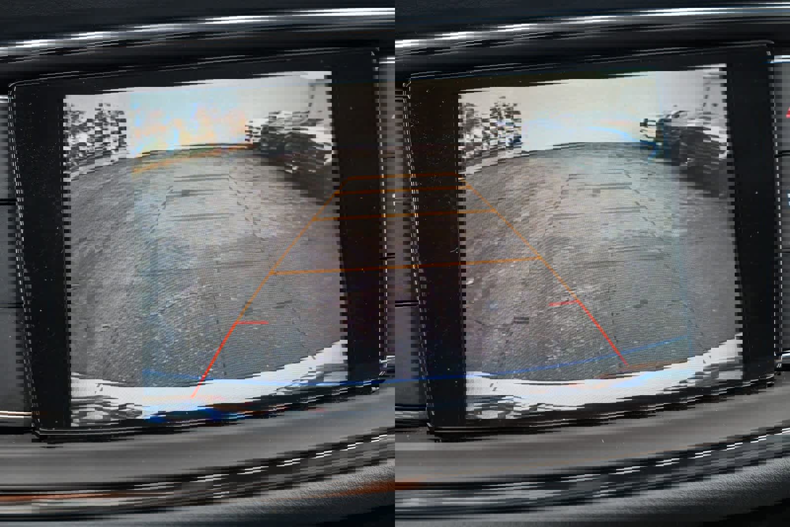 Used 2018 Buick Enclave Essence image 23