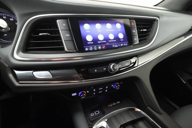 Used 2024 Buick Enclave Essence w/ Technology Package image 17