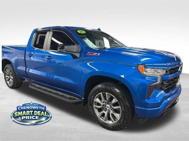 Used 2023 Chevrolet Silverado 1500 RST w/ Z71 Off-Road Package AWD/4WD image 7