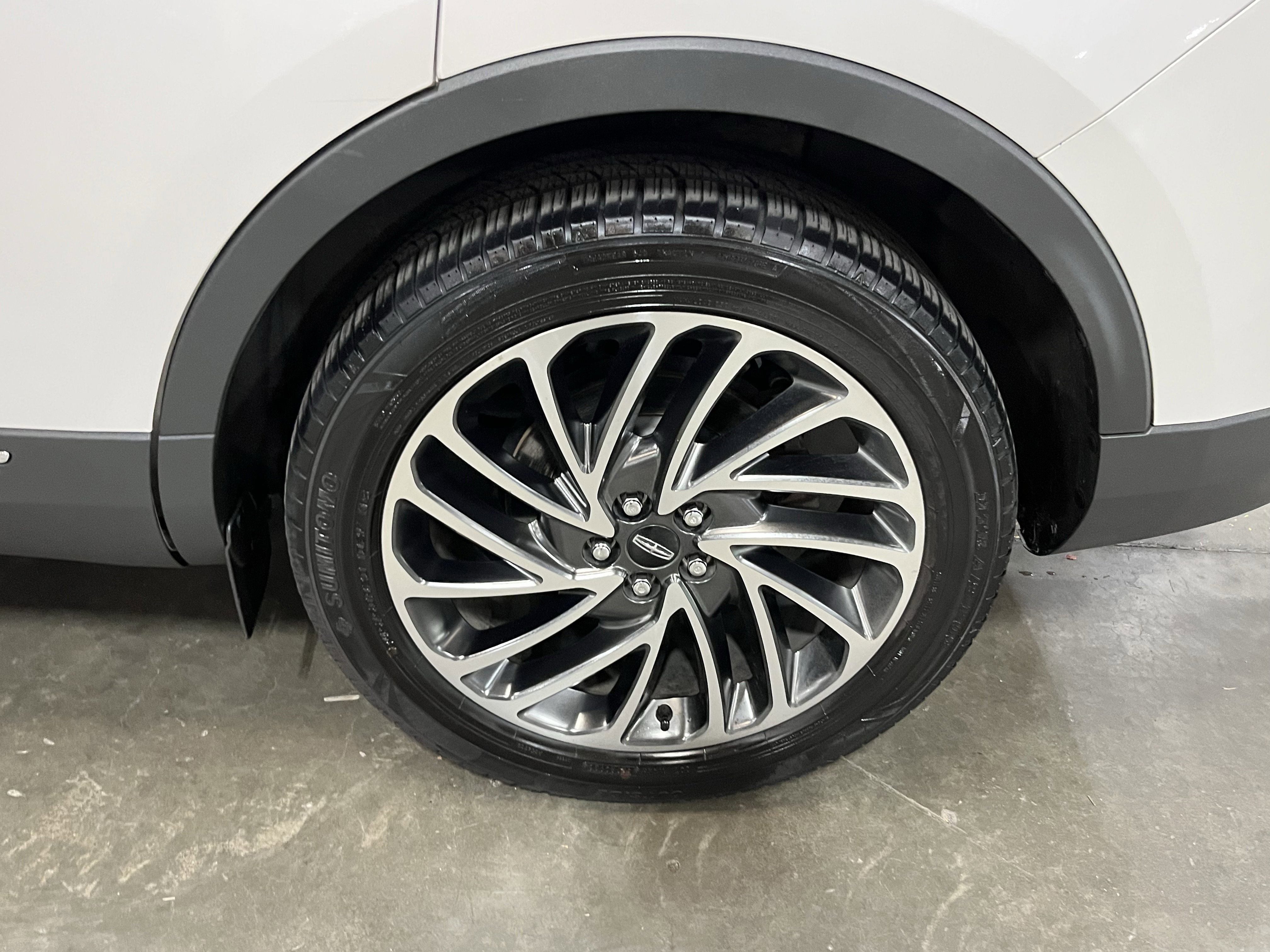 Used 2019 Lincoln Nautilus Reserve image 25