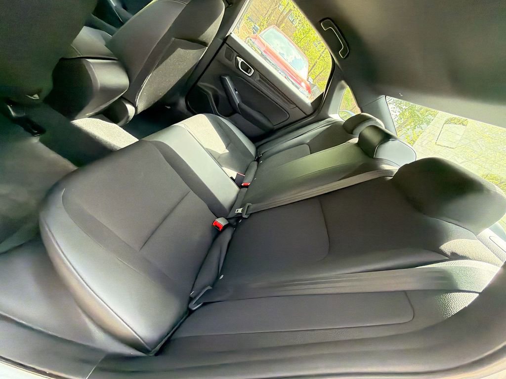 Used 2022 Honda Civic Sport image 25