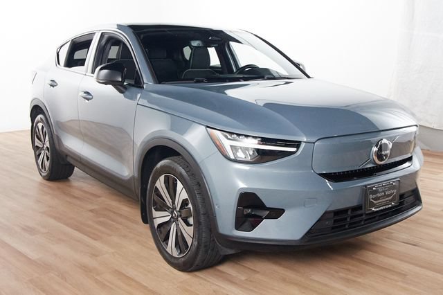 Certified 2023 Volvo C40 P8 Recharge Plus AWD/4WD image 3