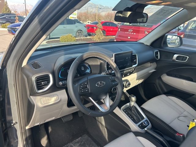 Used 2026 Hyundai Venue SEL image 10