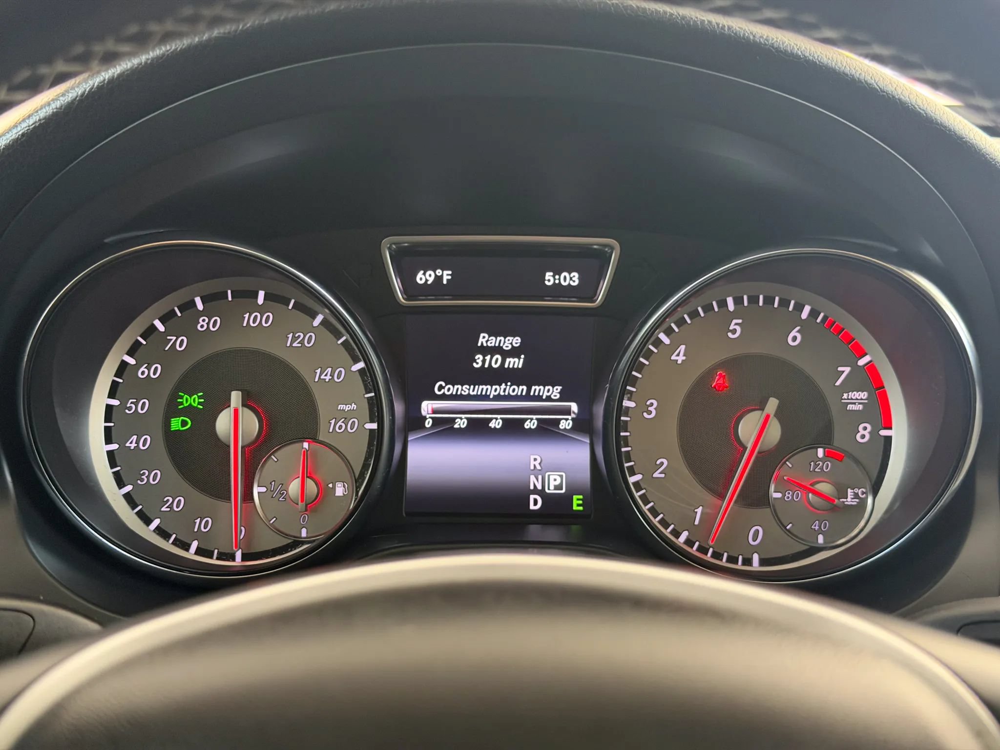 Used 2015 Mercedes-Benz GLA 250 4MATIC image 36