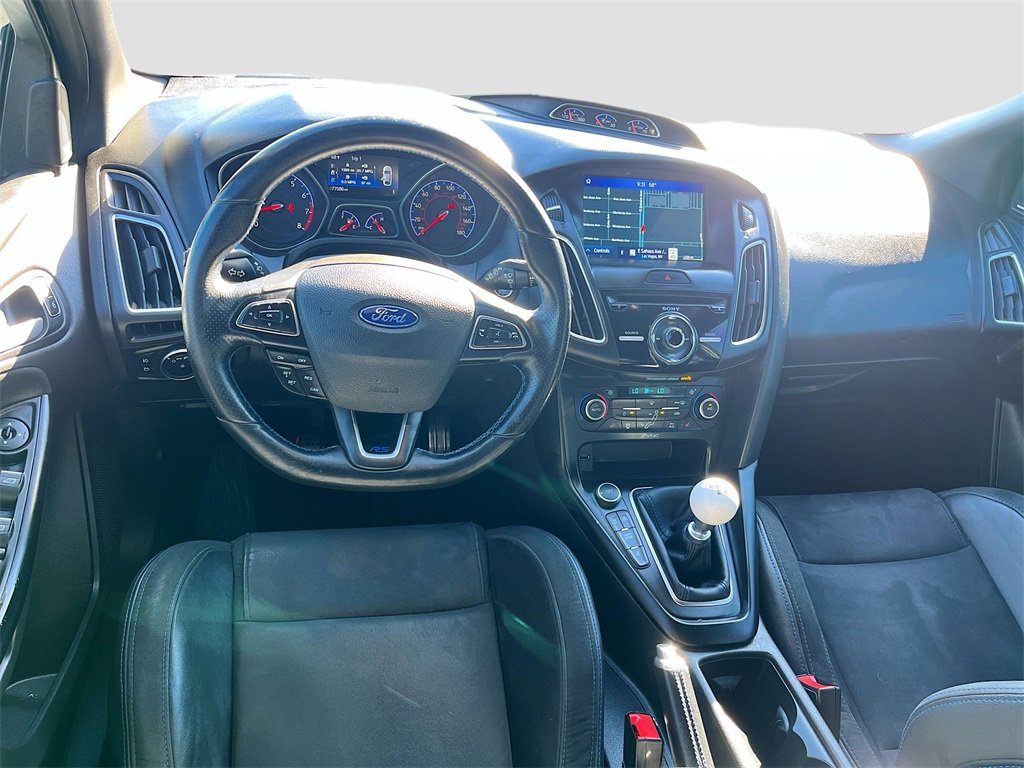 Used 2017 Ford Focus RS image 24