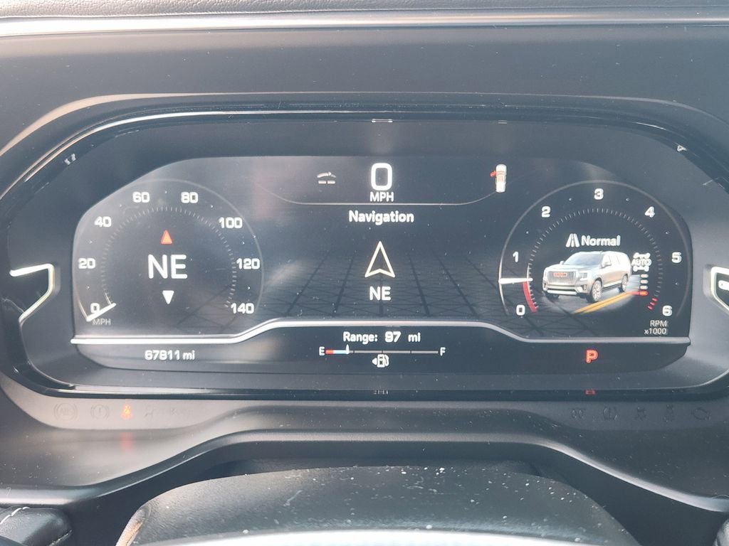Used 2023 GMC Yukon Denali Ultimate image 12