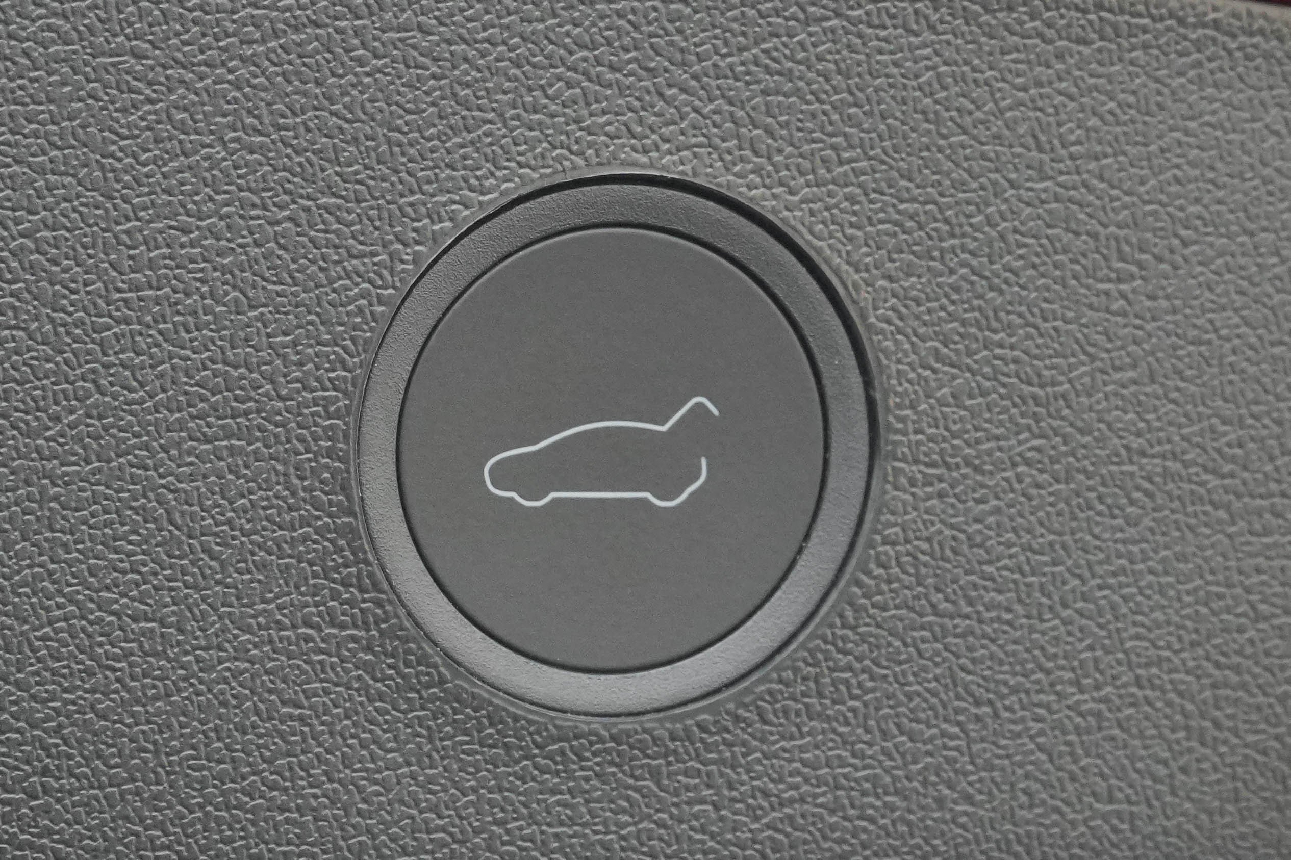 Used 2023 Tesla Model 3 Standard Range RWD image 34