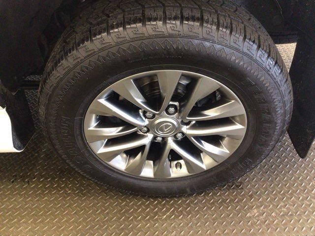 Used 2018 Lexus GX 460 Luxury AWD/4WD image 28