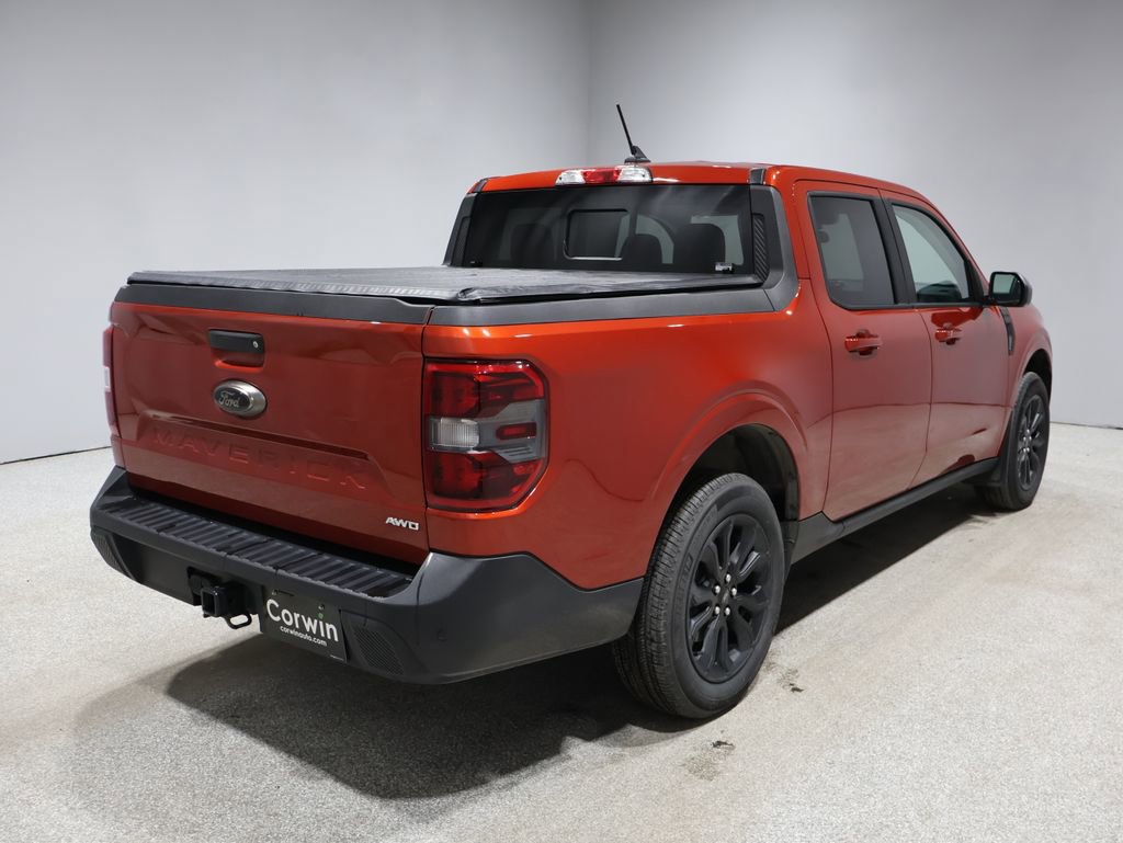 Used 2024 Ford Maverick Lariat w/ Black Appearance Package image 2