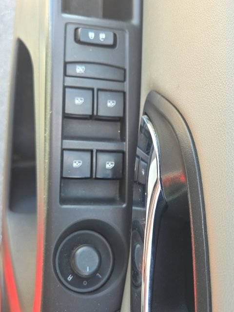 Used 2016 Chevrolet Cruze LT FWD image 18