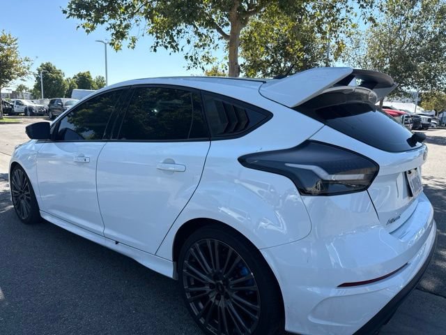 Used 2017 Ford Focus RS AWD/4WD image 2