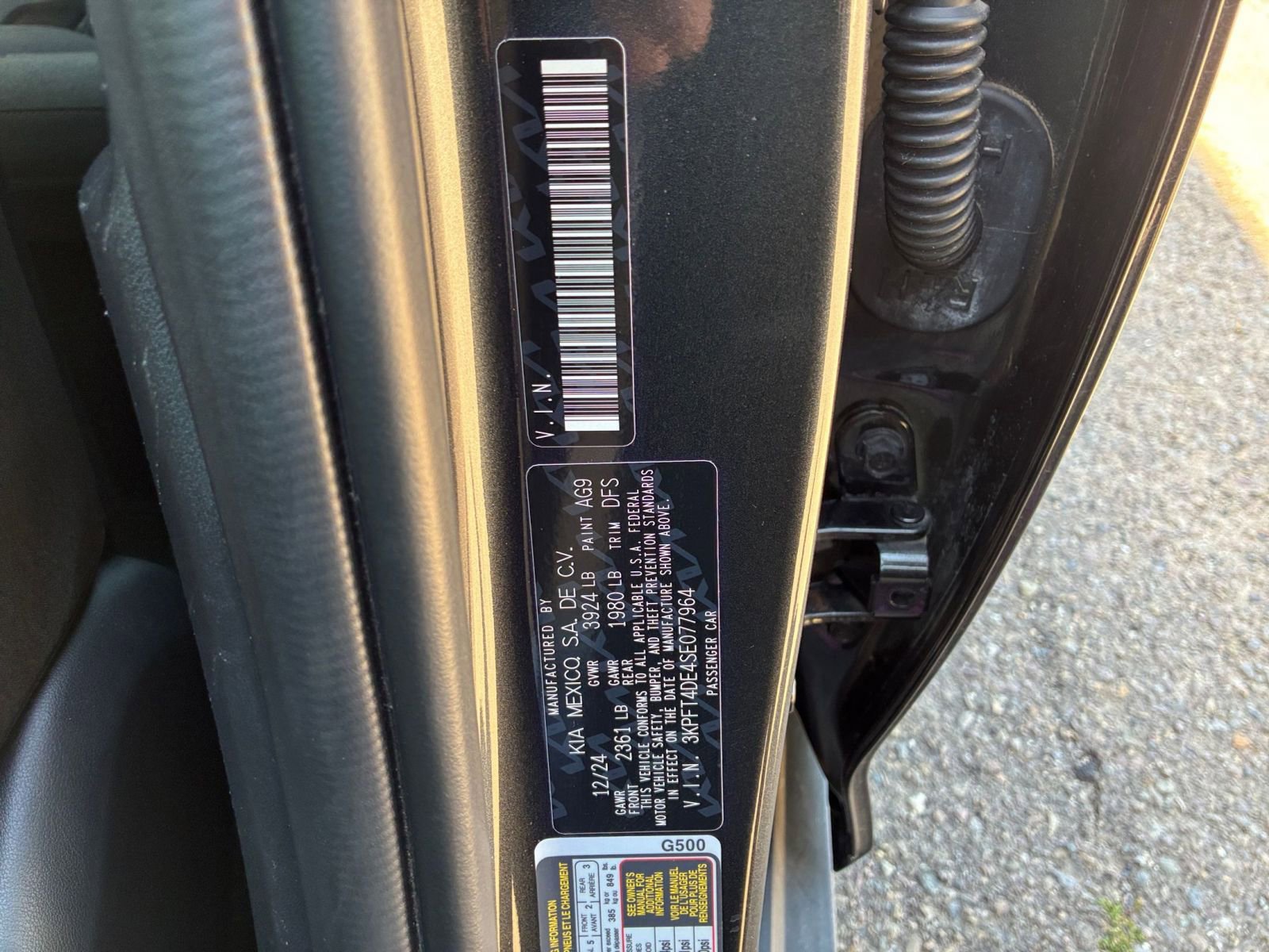 Used 2025 Kia K4 LXS image 28