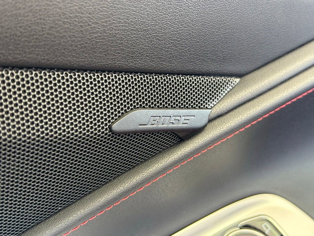 Used 2022 Chevrolet Corvette Stingray Coupe w/ Z51 Performance Package image 20