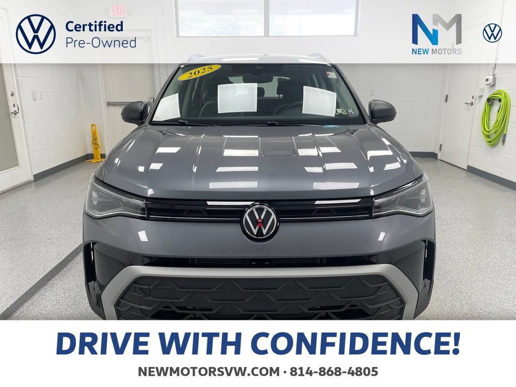 Used 2025 Volkswagen Taos S AWD/4WD image 2