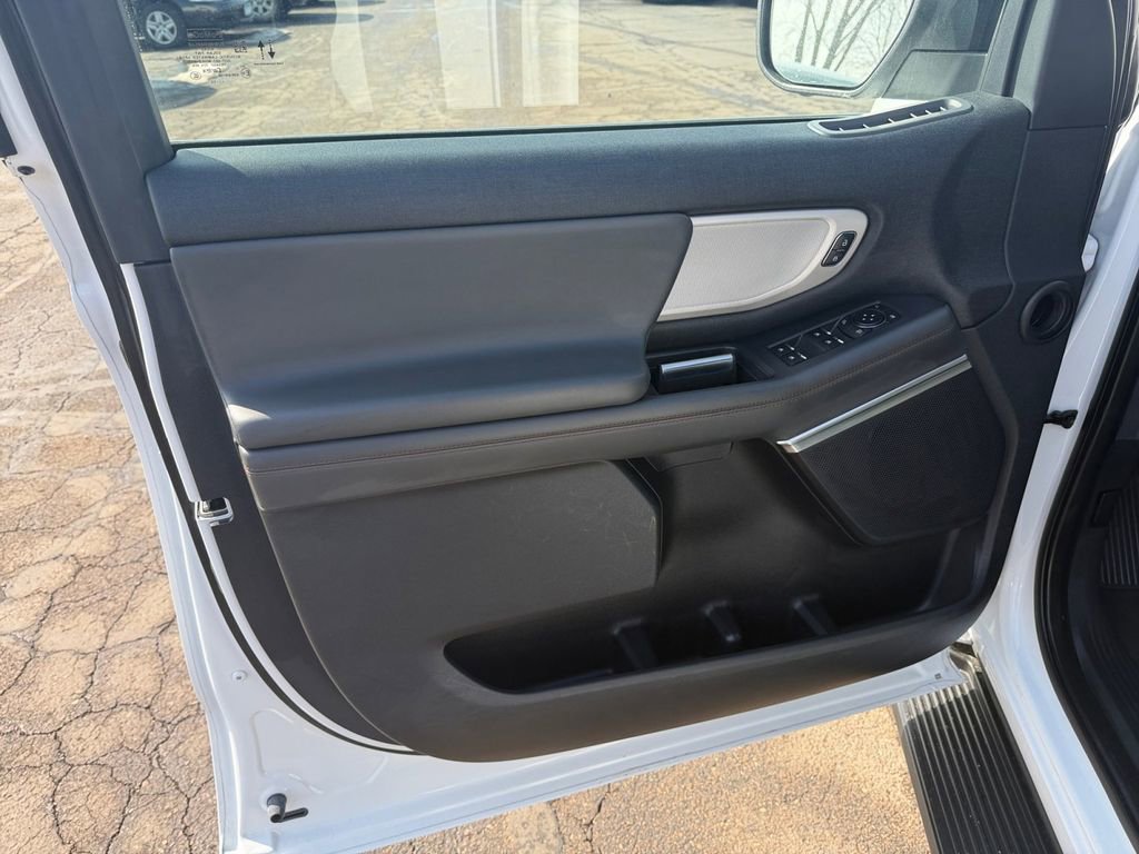 Used 2025 Ford Expedition Max Active image 28