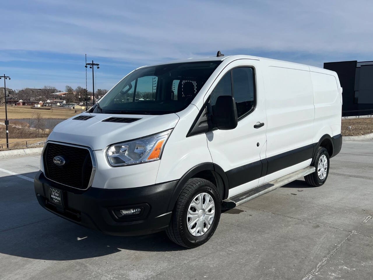 Used 2021 Ford Transit 250 Low Roof w/ Exterior Upgrade Package RWD image 7
