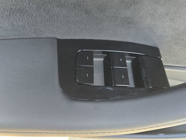 Used 2020 Tesla Model 3 Performance AWD/4WD image 30