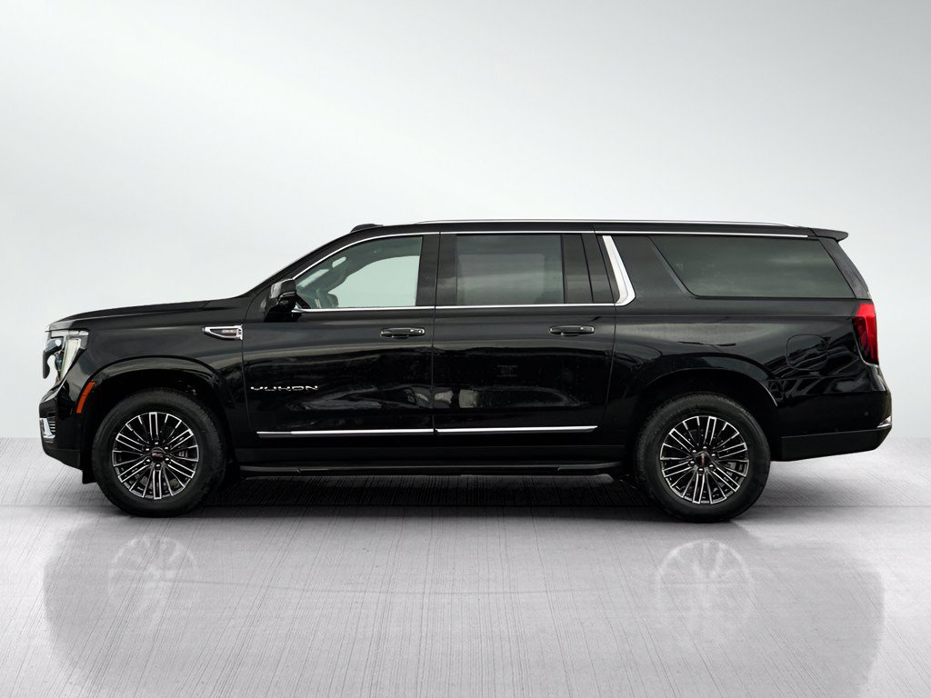 New 2026 GMC Yukon XL Elevation w/ LPO, Floor Liner Package AWD/4WD image 4