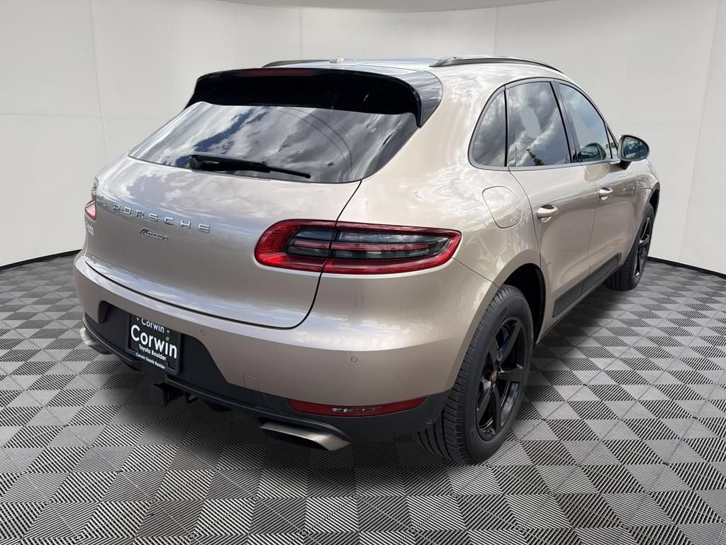 Used 2017 Porsche Macan AWD/4WD image 9