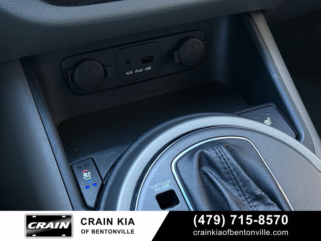 Used 2011 Kia Sportage EX w/ Premium Pkg w/Leather Seats FWD image 18