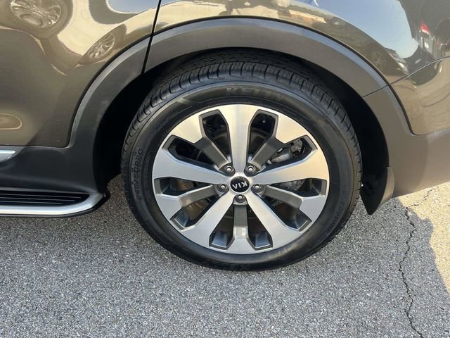 Used 2021 Kia Telluride EX w/ EX Premium Package image 6