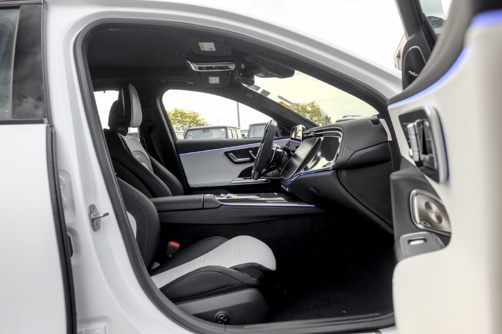 New 2027 Mercedes-Benz E 53 AMG e 4MATIC Sedan image 23