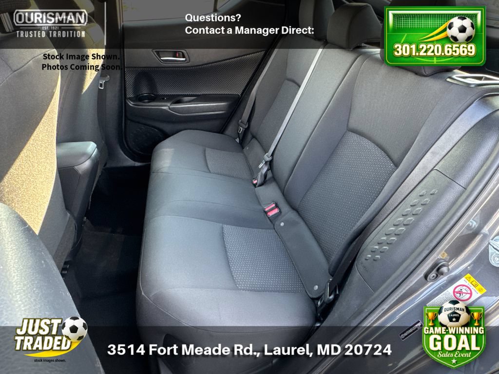 Used 2019 Toyota C-HR LE FWD image 18