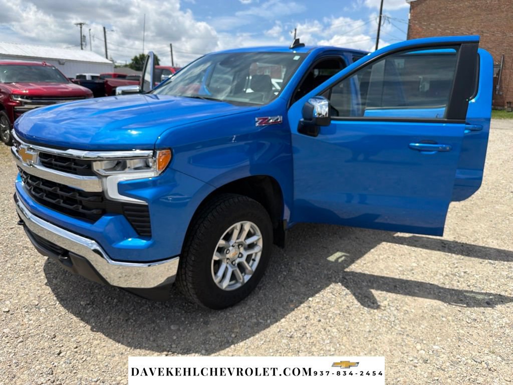 Used 2025 Chevrolet Silverado 1500 LT AWD/4WD image 26