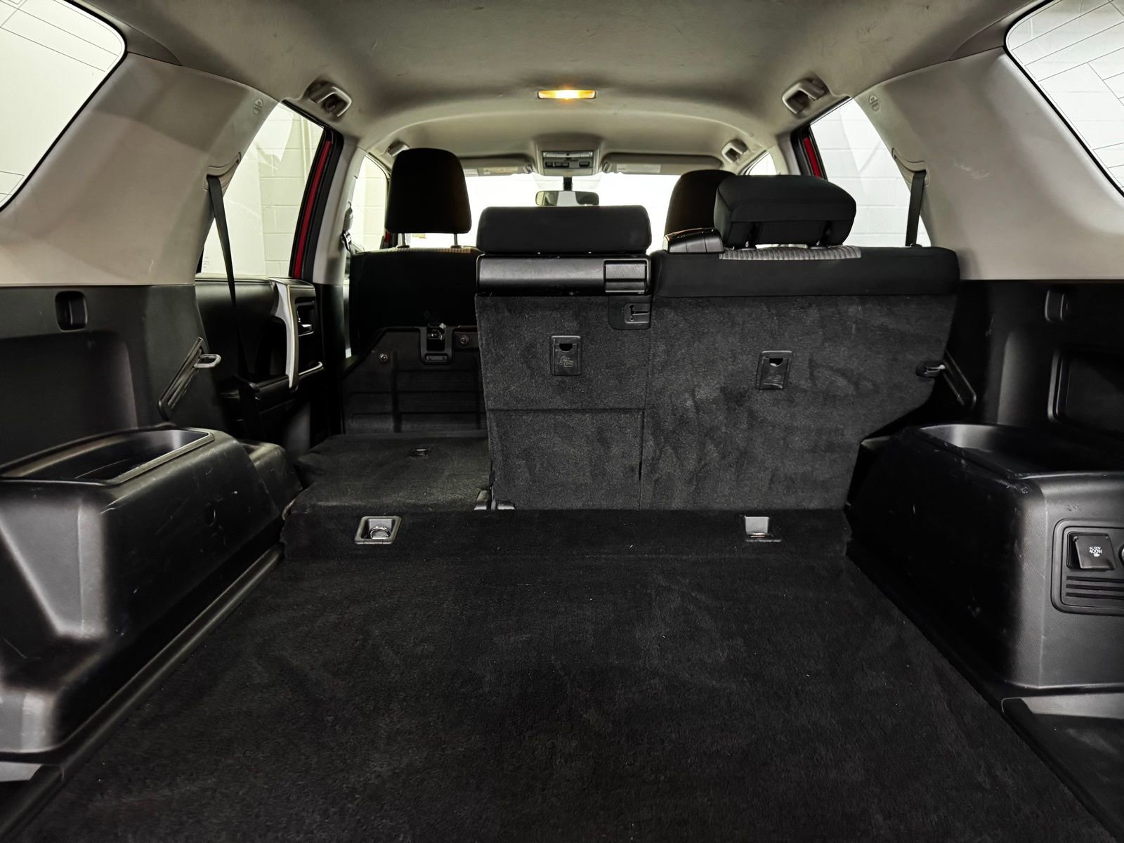 Used 2018 Toyota 4Runner SR5 image 38