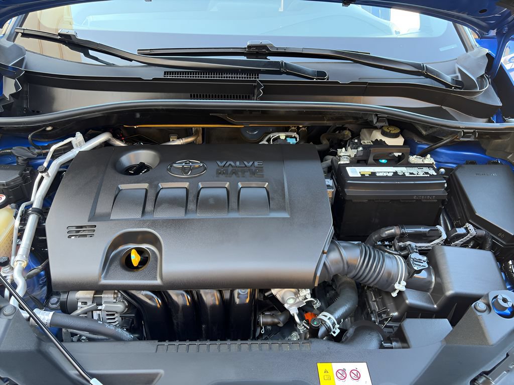 Used 2019 Toyota C-HR LE FWD image 18