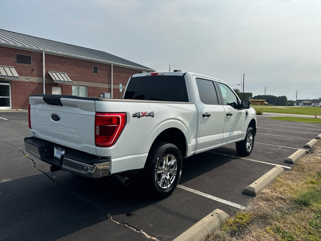 Used 2021 Ford F150 XLT w/ Equipment Group 301A Mid image 7