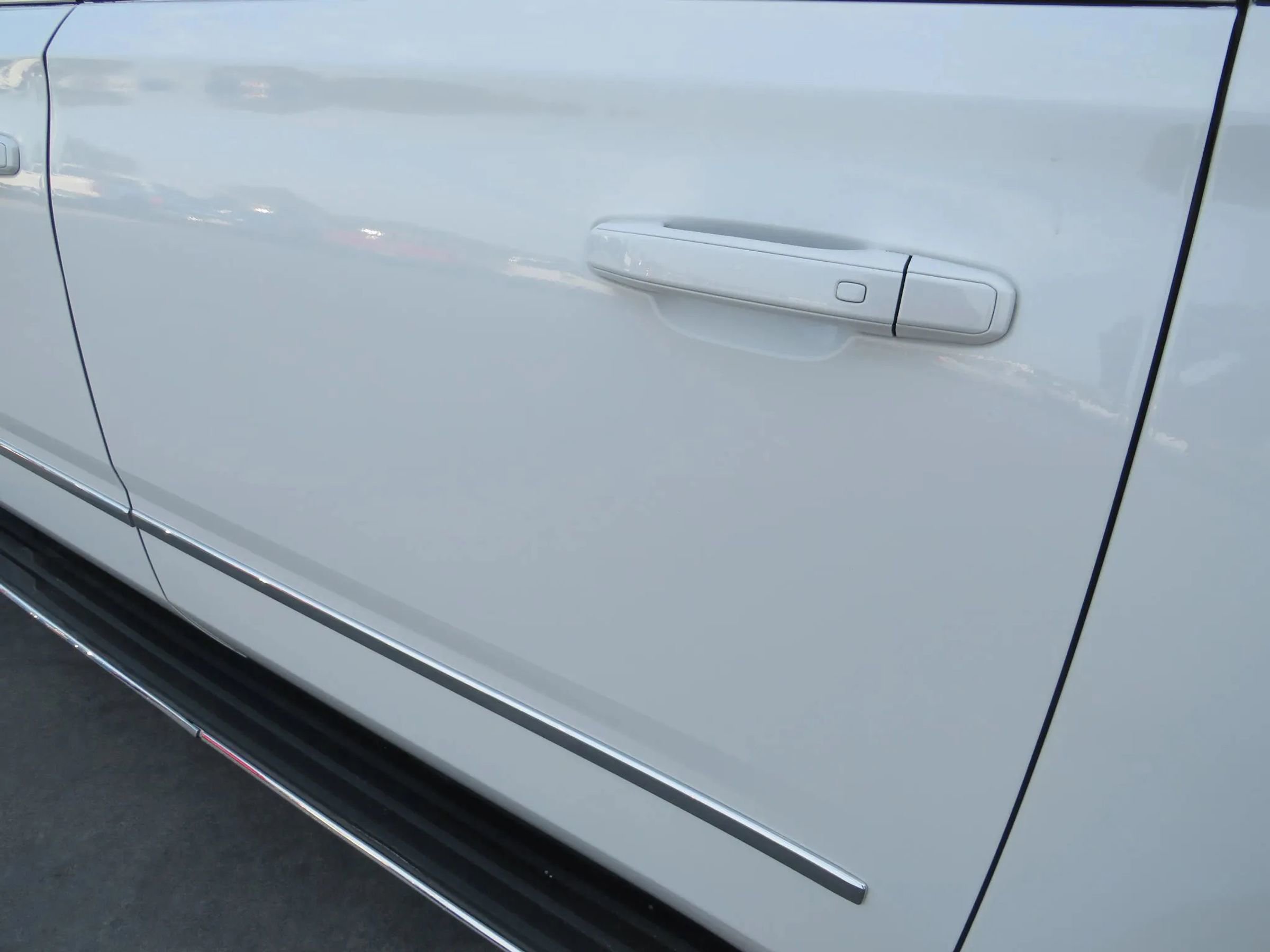 Used 2019 GMC Yukon XL SLT image 35