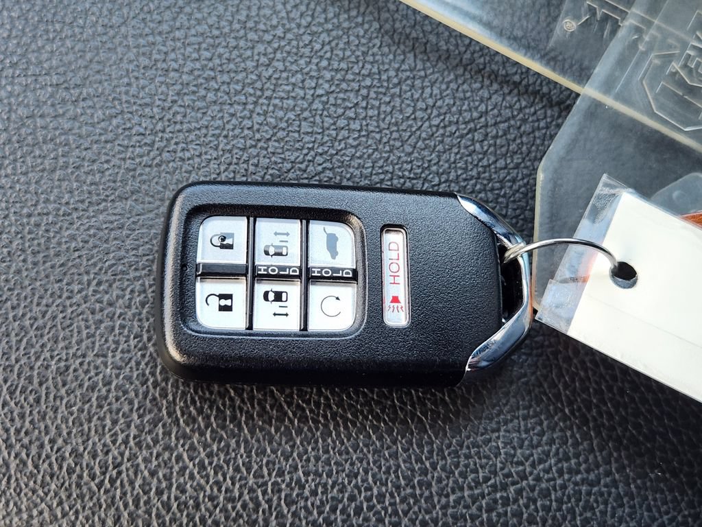 Used 2023 Honda Odyssey Sport image 22