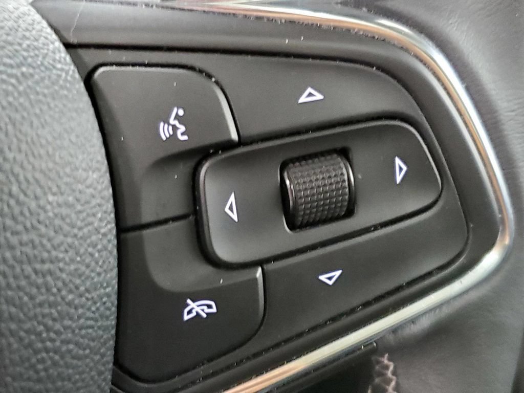 Used 2023 Buick Encore GX Select w/ Experience Buick Package FWD image 36