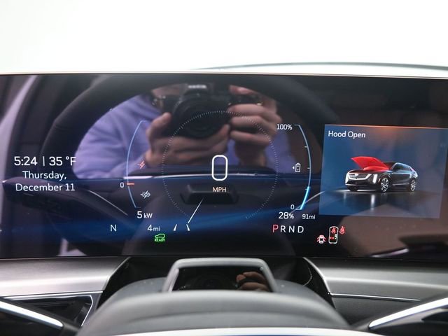 New 2026 Cadillac Lyriq Signature Sport image 36