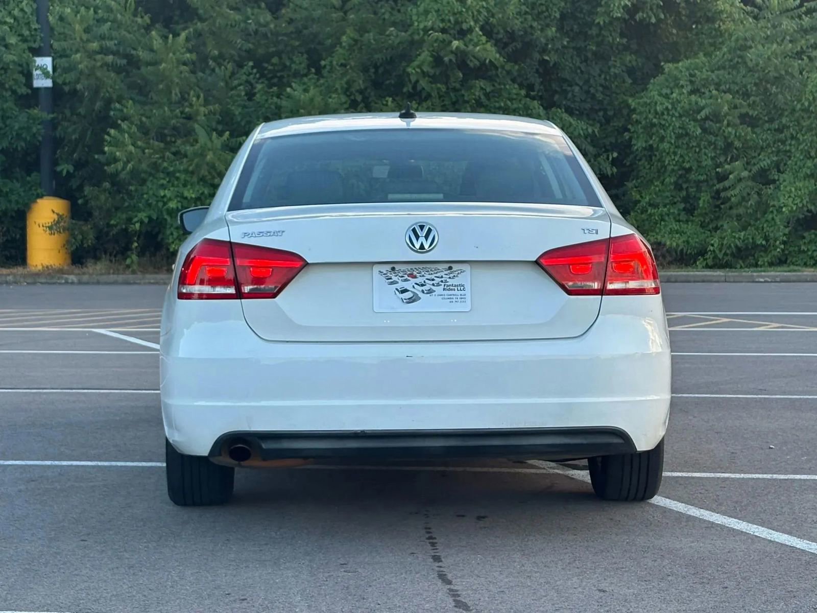 Used 2015 Volkswagen Passat 1.8T S image 4