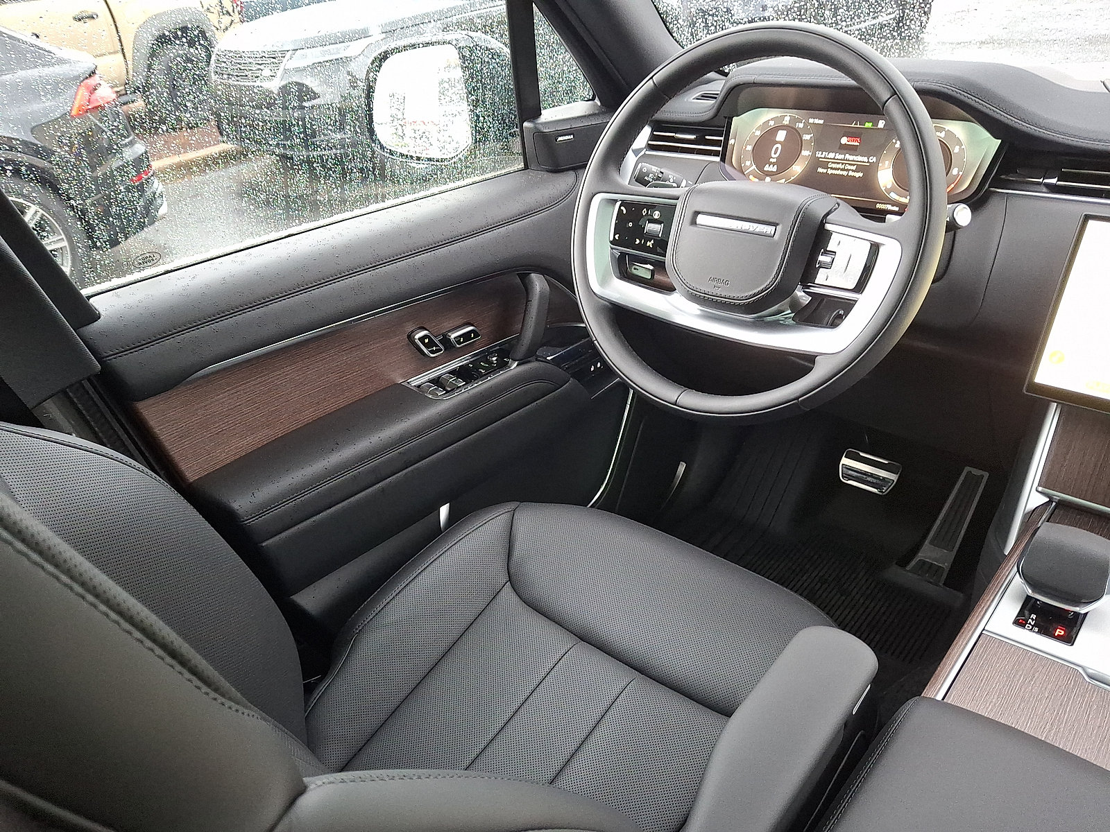 New 2026 Land Rover Range Rover SE AWD/4WD image 12