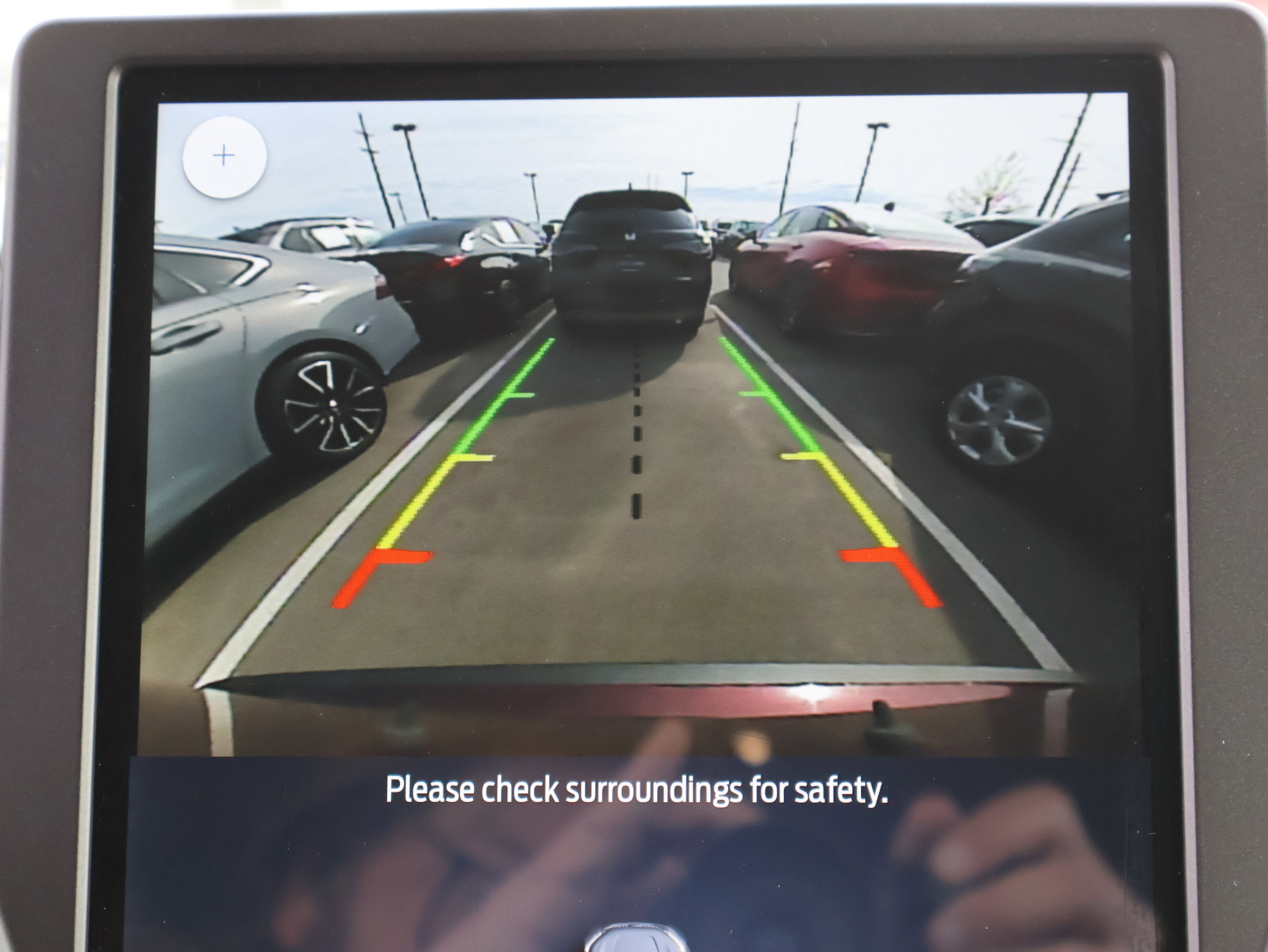 Used 2021 Ford Edge SEL image 25